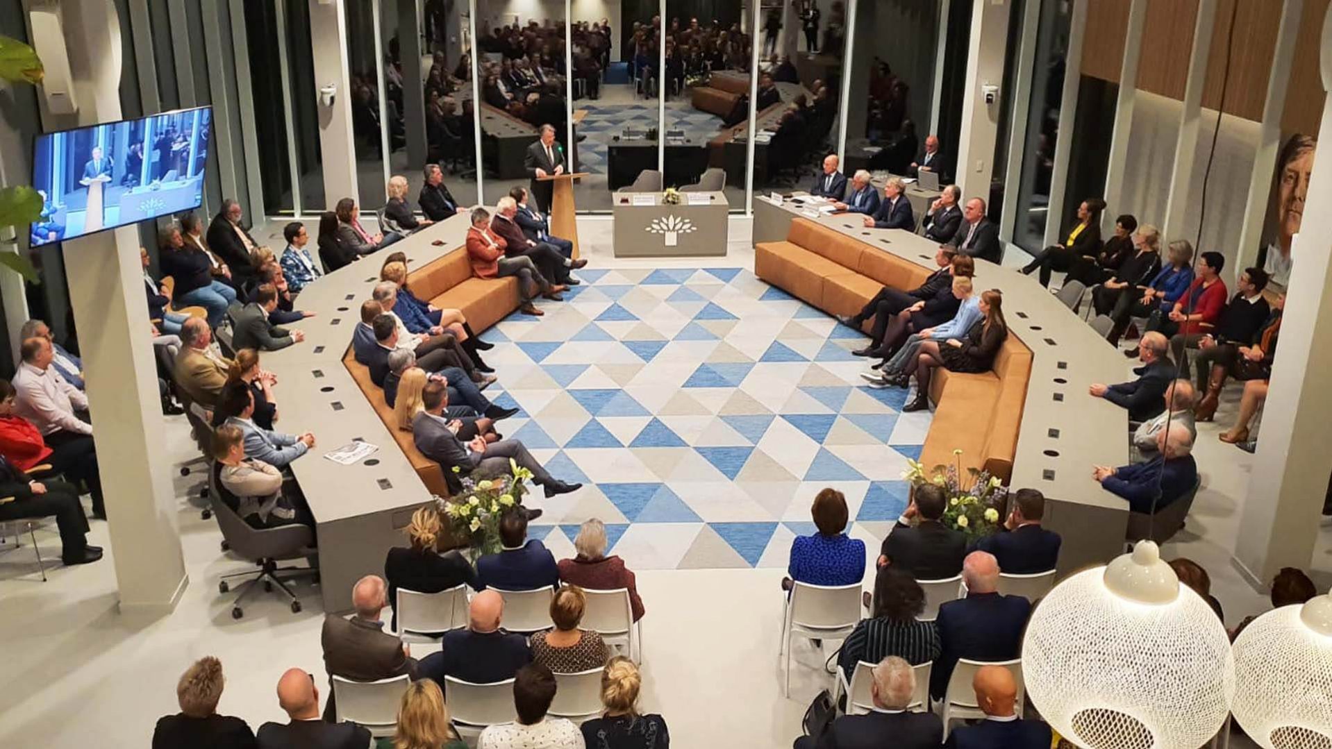 Raadszaal, gemeente Geldrop-Mierlo | Burobas