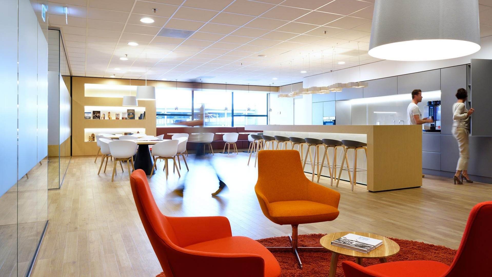 Viggo, interieur flexkantoor, glazen wanden kantoor, interieurarchitect Breda, interieurontwerper Den Bosch | Burobas