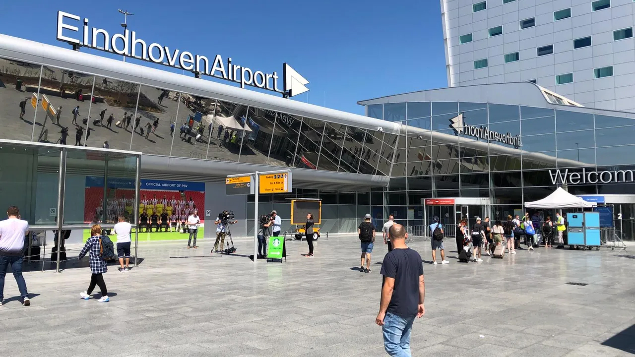 Eindhoven Airport, Business Centre | Burobas